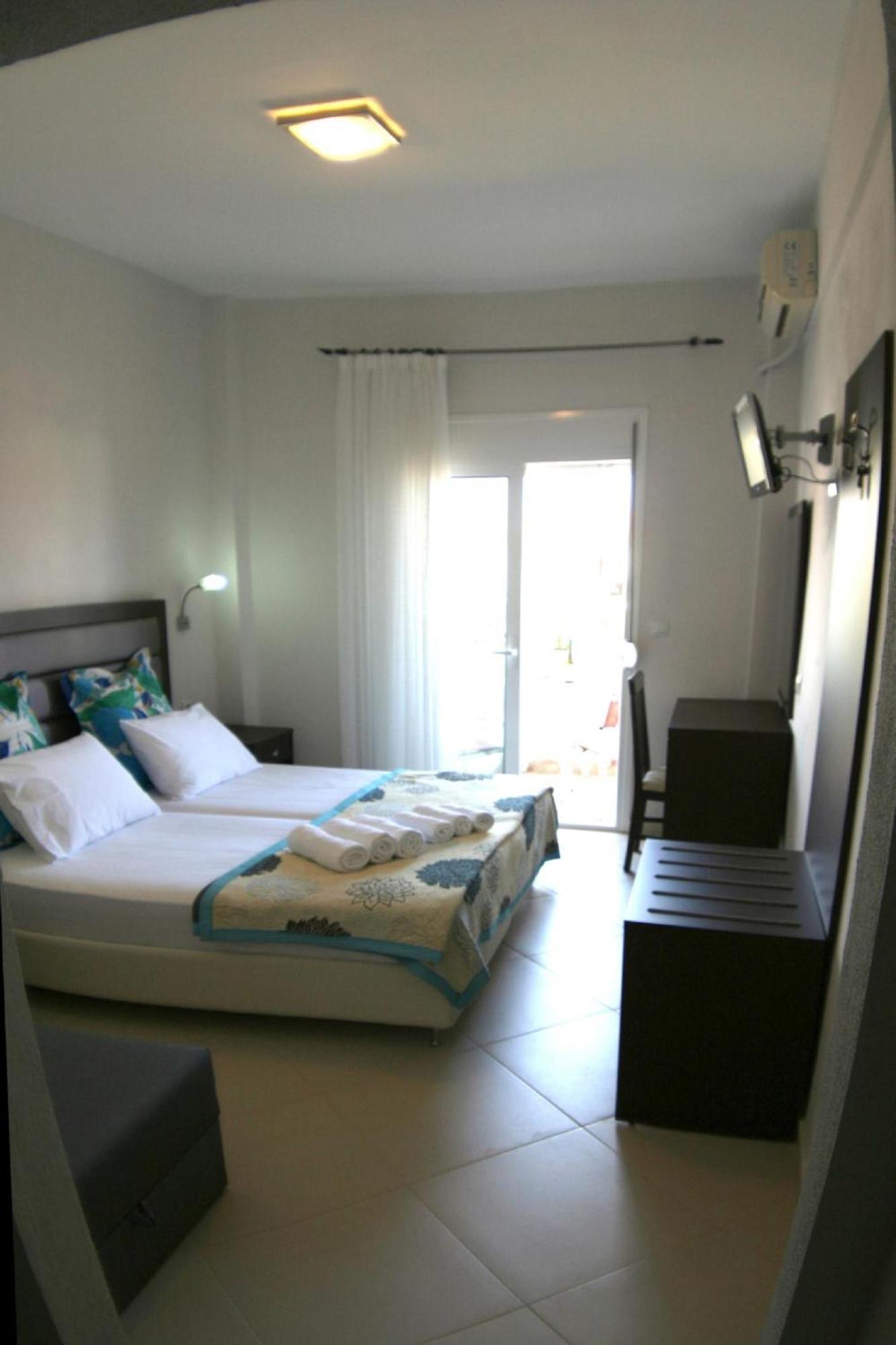 Mare D'Oro Apartment Sarti Exterior foto